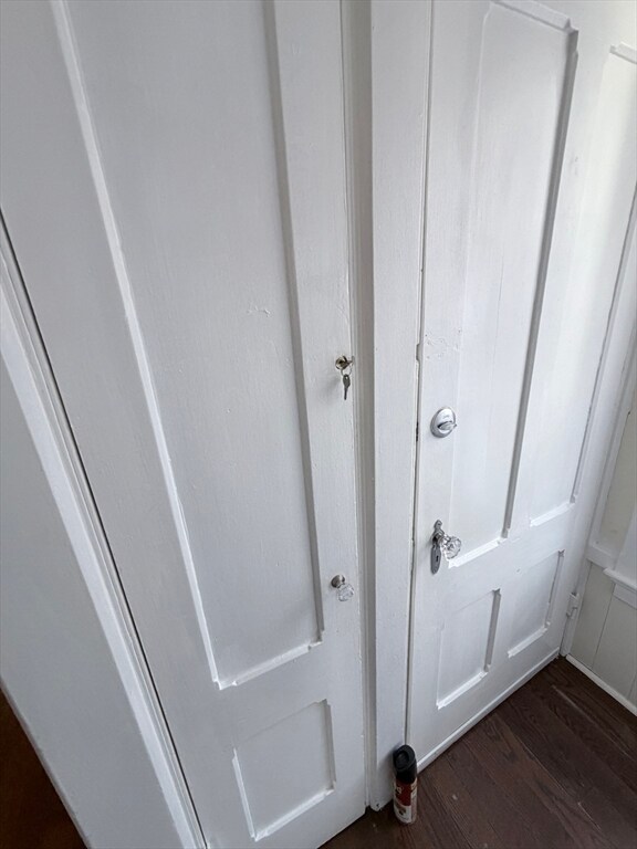 Building Photo - 82 School St