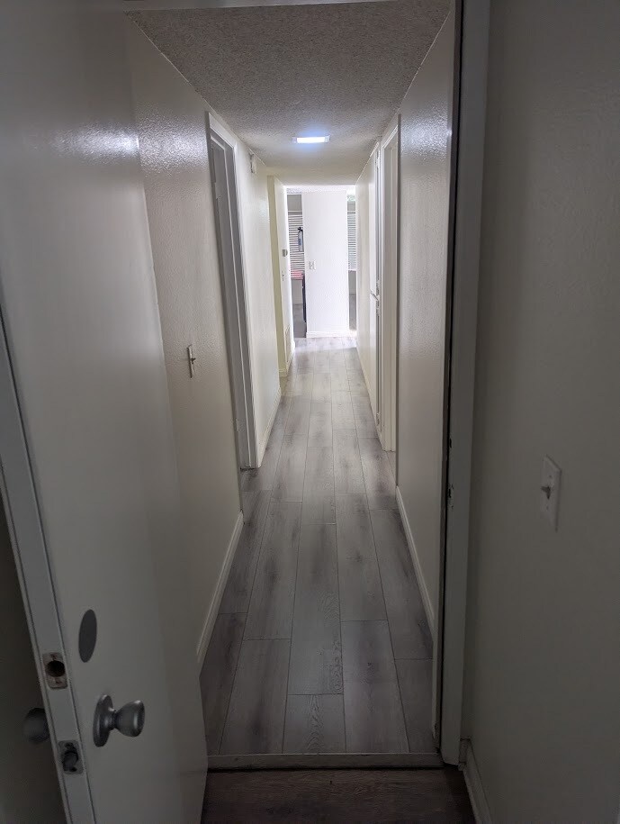 Building Photo - 1046 Canal St