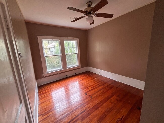 Building Photo - 3 Bedrooms, 1 Bathroom - West Rome House