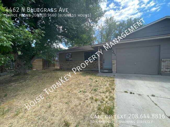 Building Photo - 4462 N Bluegrass Ave