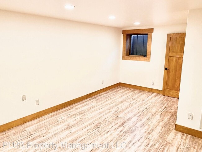 Building Photo - 1 br, 1 bath House - 232 NW Florida B