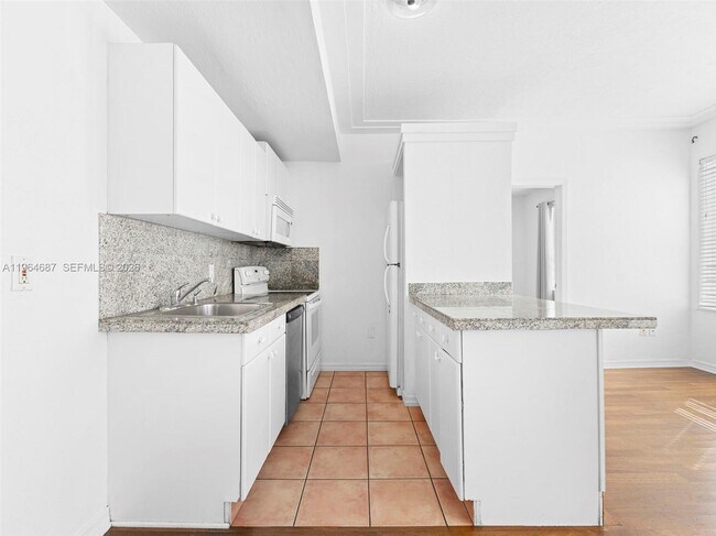 Building Photo - 1027 Pennsylvania Ave