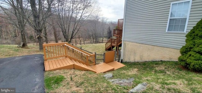 Building Photo - 7921 Windsor Knoll Ln