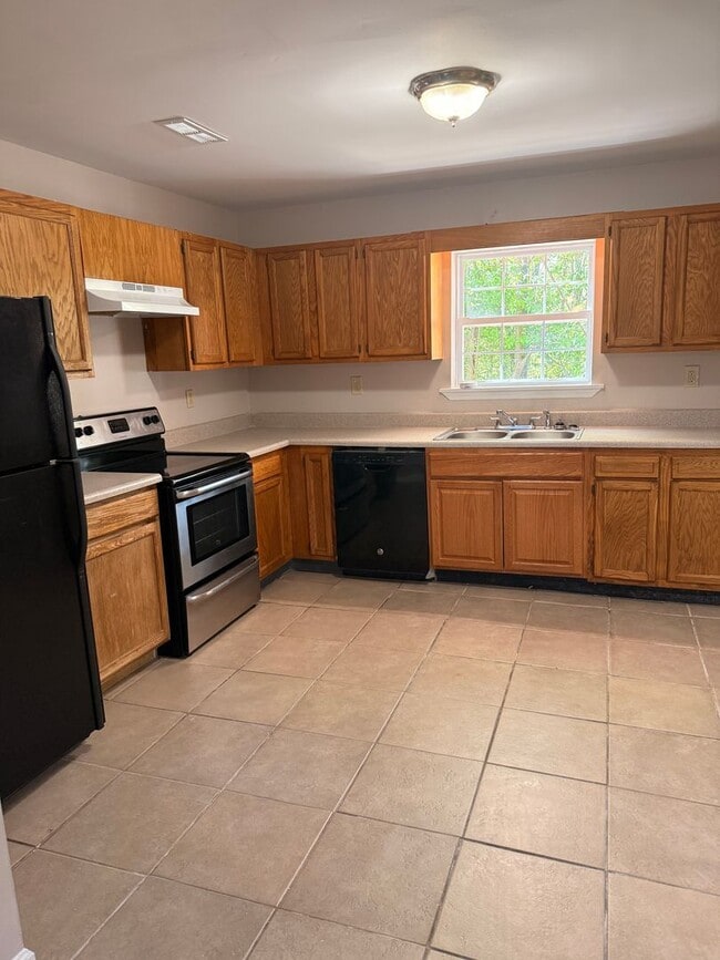 Building Photo - 57 Ashley Lauren Ln