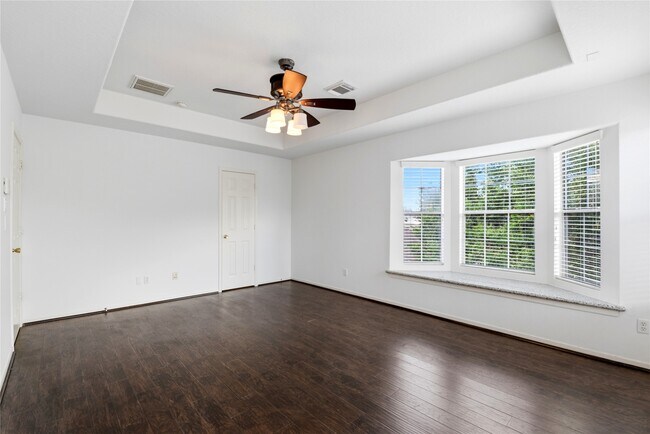 Building Photo - 18427 Grove Brook Ln