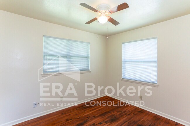 Building Photo - 1401 Illinois Ave