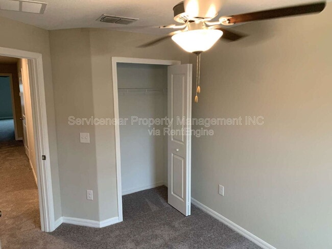 Building Photo - 9625 Pembrooke Pines Dr