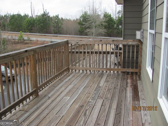 Building Photo - 4 War Admiral Ln