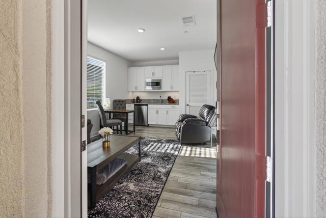Building Photo - 29356 Stageline Cir
