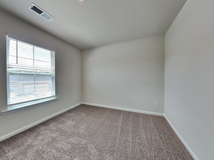 Building Photo - 1607 Commendable Ct