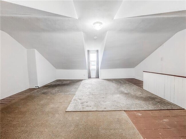 Building Photo - 52 S 18th St