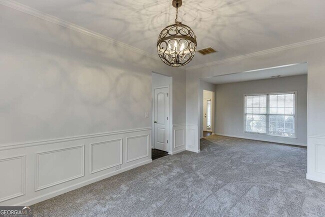 Building Photo - 300 Beckenham Walk Dr