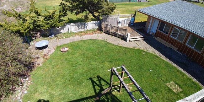 Building Photo - 601 Ocean Shores Blvd NW