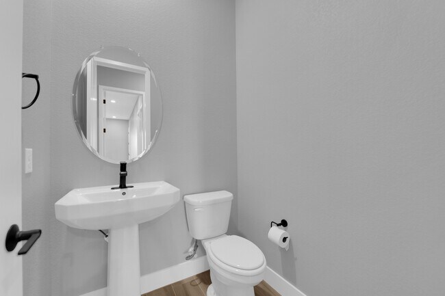 Building Photo - 10648 Stone Ledge Ave