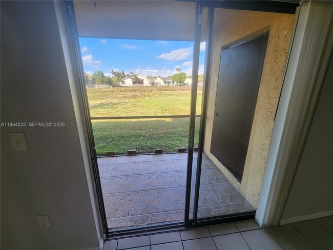 Building Photo - 10967 NW 30th Pl