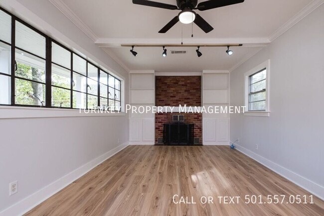 Building Photo - 324 N Jackson St