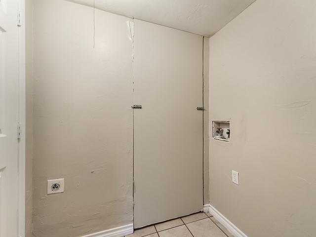 Building Photo - Eastham Ln #B