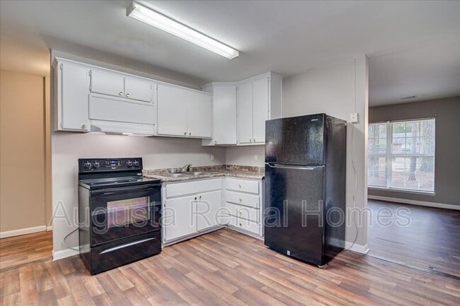 Building Photo - 1603 Northern Spy Trail