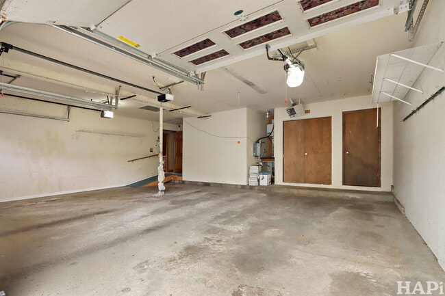 Building Photo - 58 Watergate Dr