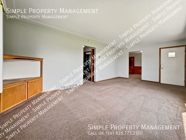 Building Photo - 9510 48th Ave