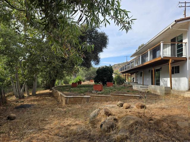 Building Photo - 1165 Midway Dr
