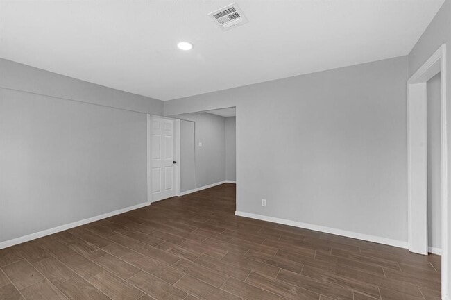 Building Photo - 1925 Ojeman Rd