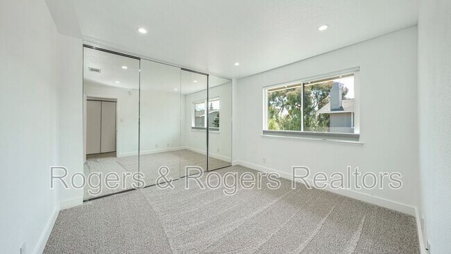 Building Photo - 20272 Pacifica Dr
