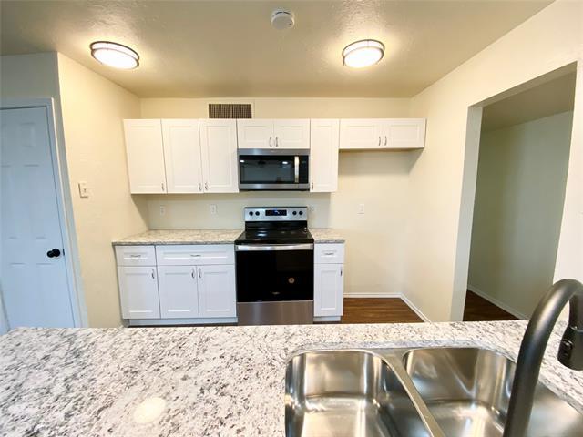 Building Photo - 1702 Pilot Way