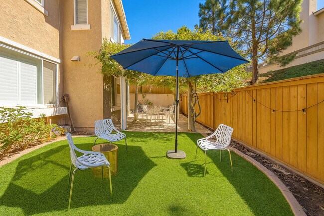 Building Photo - 13563 Old El Camino Real