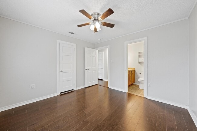 Building Photo - 513 N 34th St