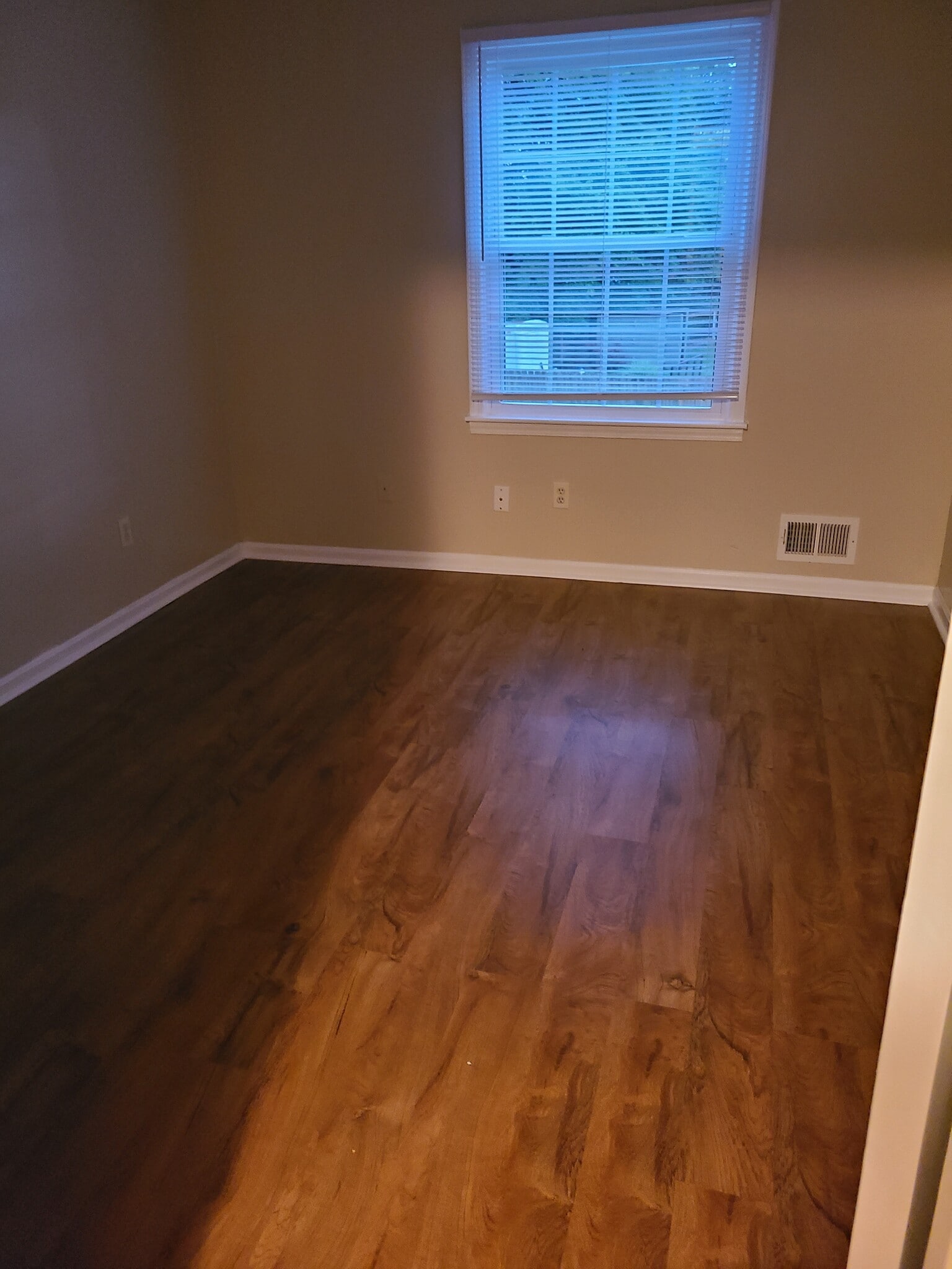 Building Photo - 6604 Birchline Blvd