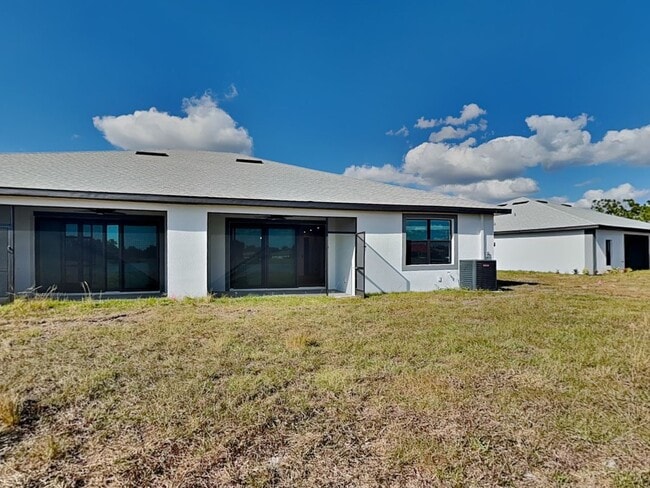 Building Photo - 26483 Explorer Rd