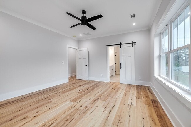 Building Photo - 116 Kaitlyn Cv