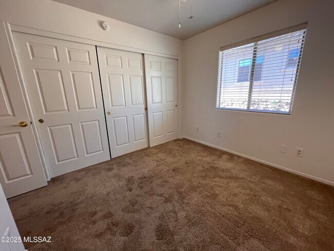 Building Photo - 13268 E Mesquite Flat Spring Dr