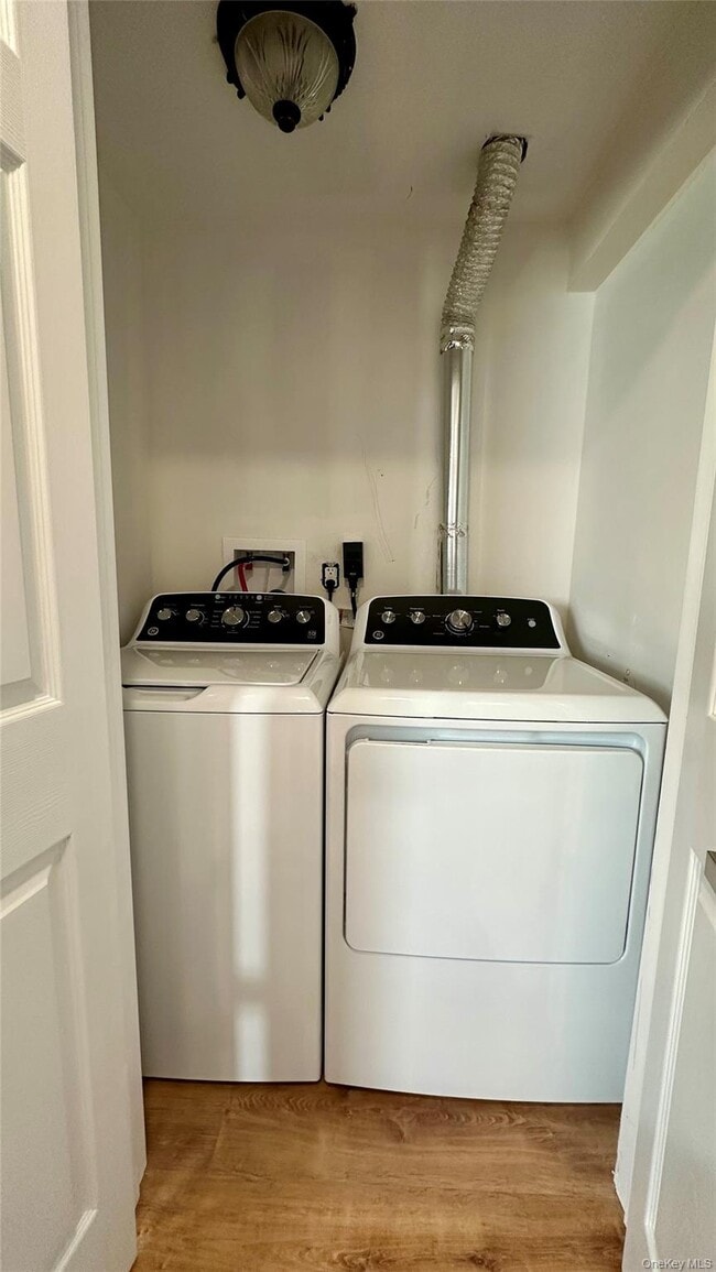 Building Photo - 27 Southridge Dr