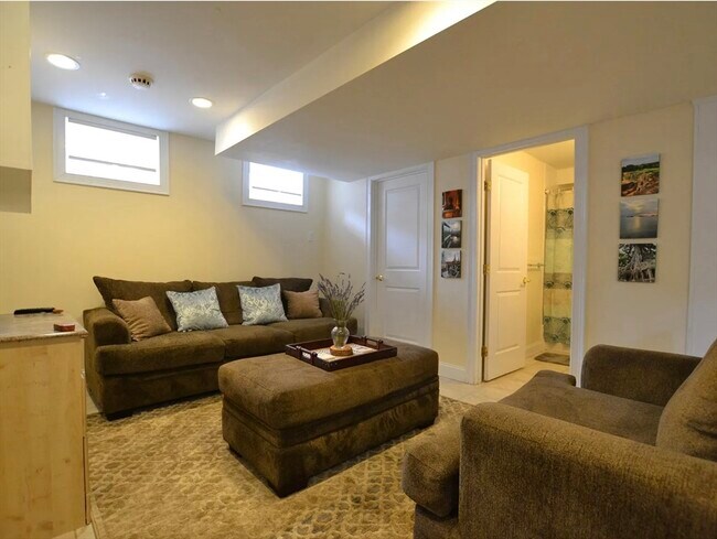 Building Photo - 58 Spiers Rd