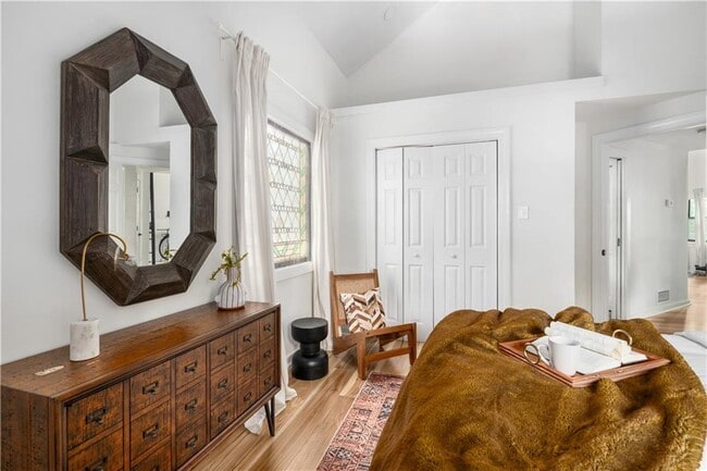 Building Photo - 119 Ashland Dr NE