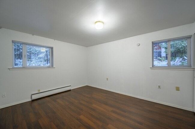 Building Photo - Move-In Special: 1 Month Free | Spacious 4-Bedroom Contemporary Home with 1-Bedroom ADU