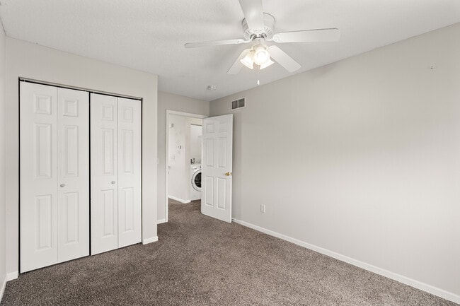 Building Photo - 3821 Marigold Dr