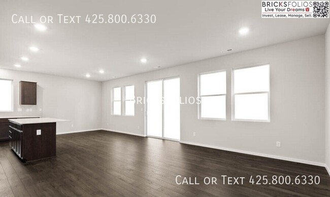 Building Photo - 18726 Lipoma Pl E