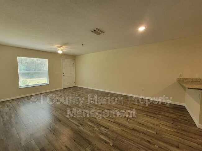 Building Photo - 157 Bahia Terrace Dr