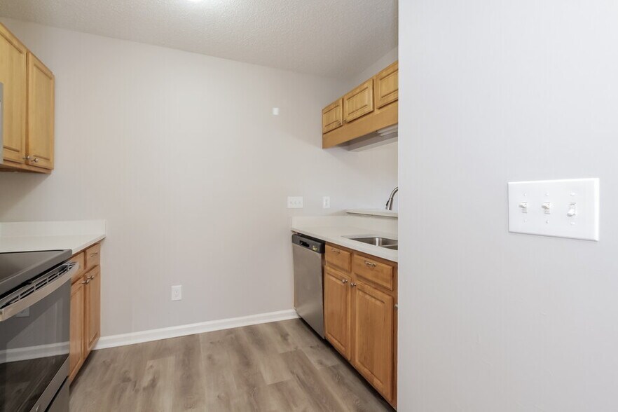Building Photo - 4148 Canyon Creek Ln