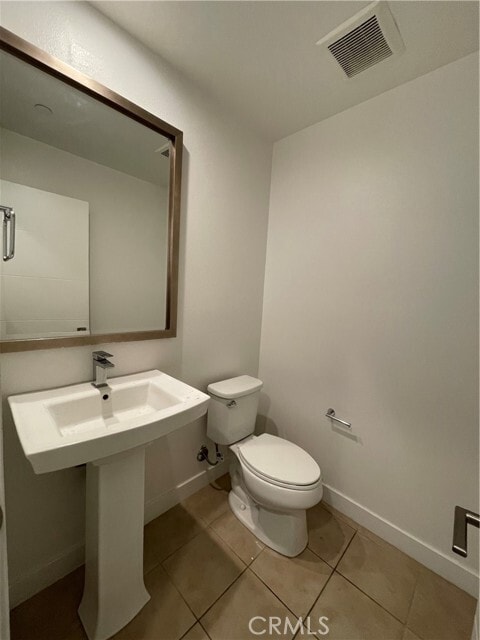 Building Photo - 2836 Tyler Ave