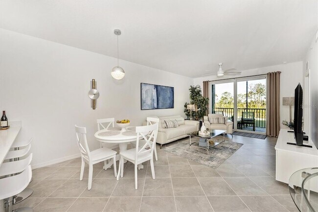 Building Photo - 12240 Wellen Golf St