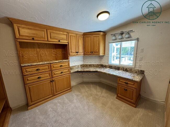 Building Photo - Spacious & Private Four Bedroom Carmel Val...