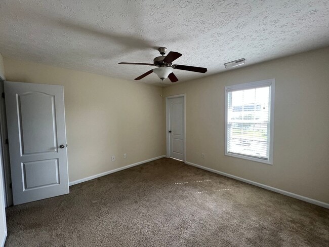 Building Photo - Nice two bedroom two and a half bath town home in Carolina Forest. Just minutes to area bases, be...