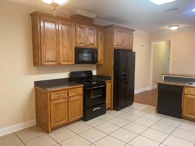 Building Photo - 3733 Old Vine Way