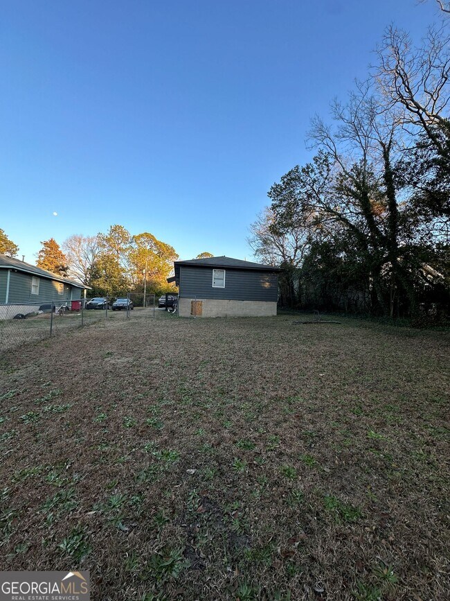 Building Photo - 1463 Bankston Ave