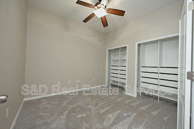 Building Photo - 7147 Cedarcrest Blvd