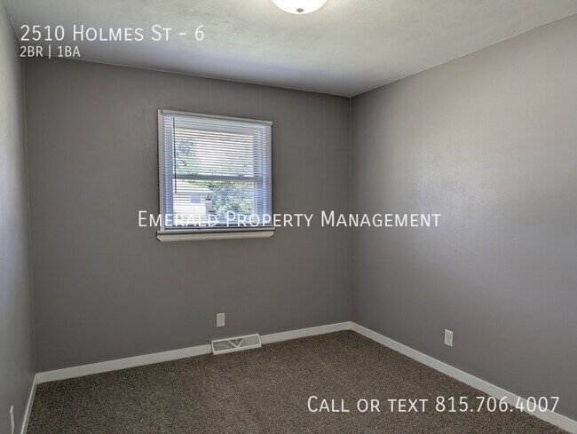Building Photo - 2510 Holmes St